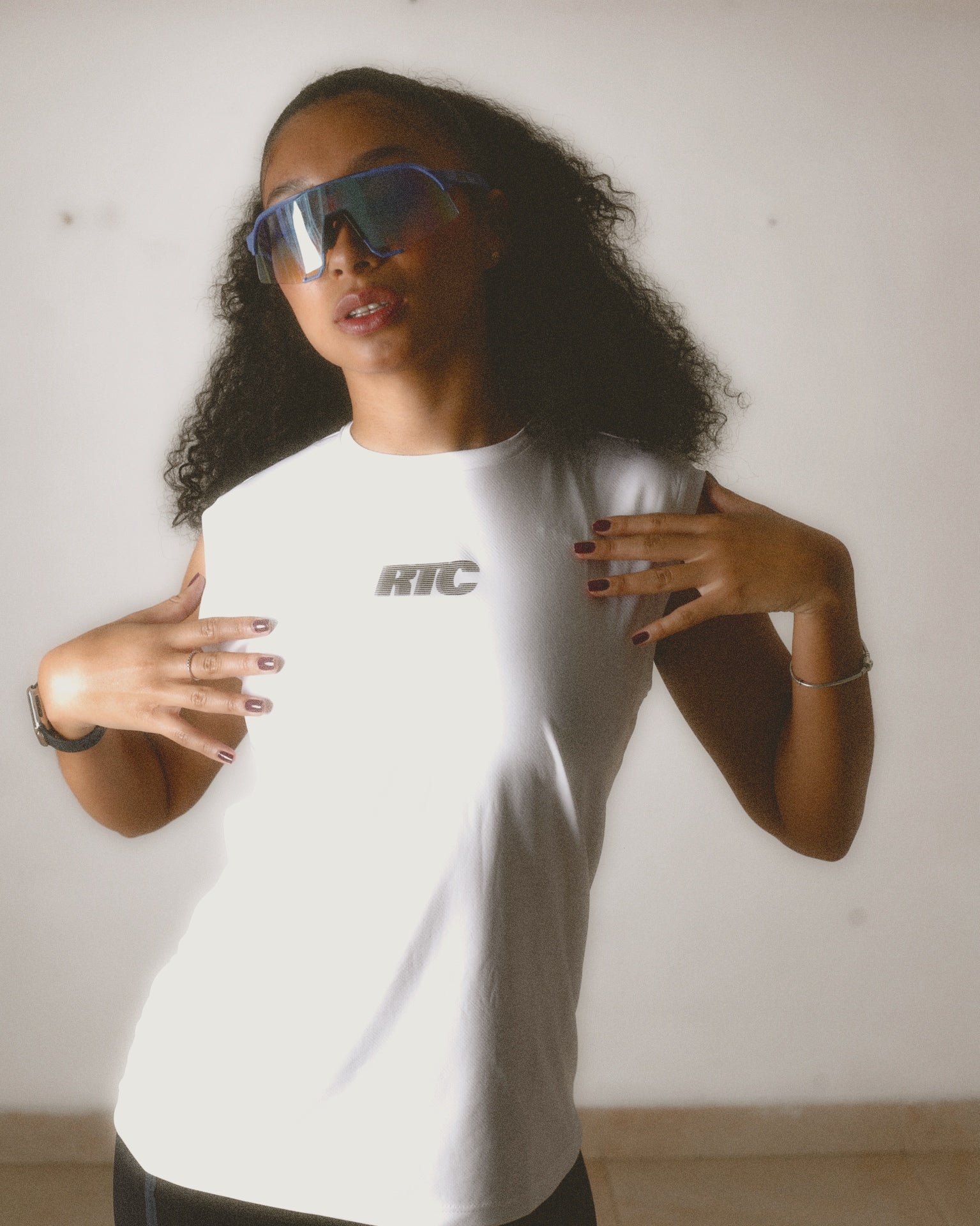 CAMISILLA DEPORTIVA BLANCA